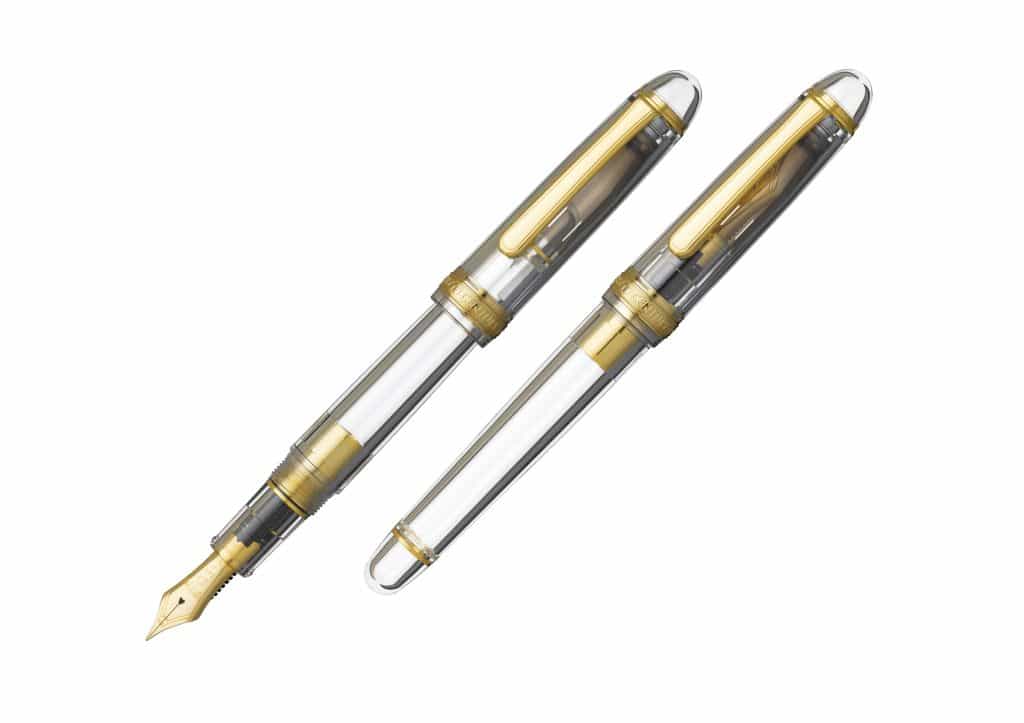 乾かない万年筆」として発売から15 年。性能を50％以上アップした